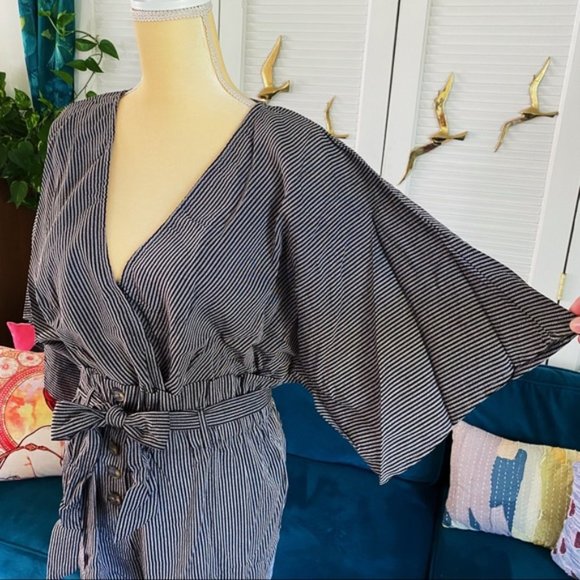 Umgee | Carmen Pinstripe Jumpsuit Paperbag Wide Sleeve Charcoal Black New Medium - Picture 5 of 15